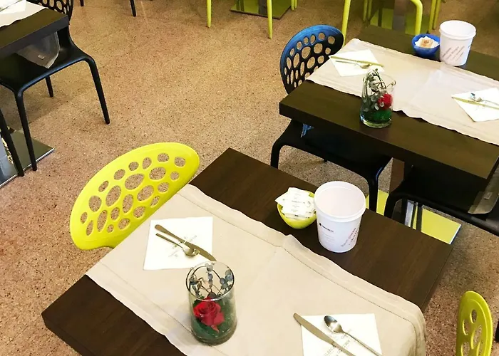 Szálloda Giardino Arona